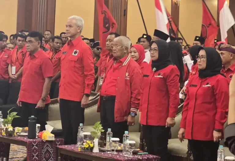 1761610058296-768x526